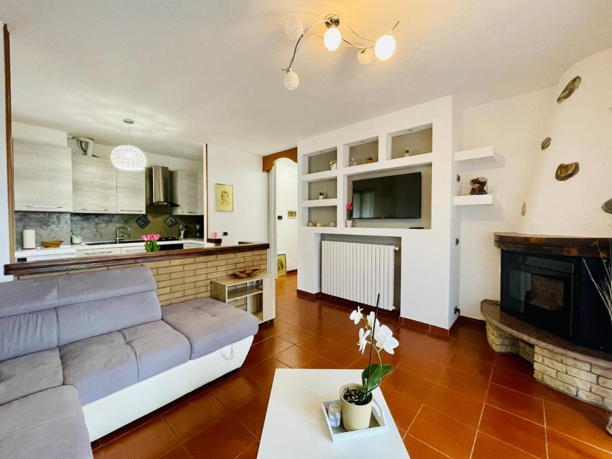 דירות קנוביו Casa Levante 4 מראה חיצוני תמונה