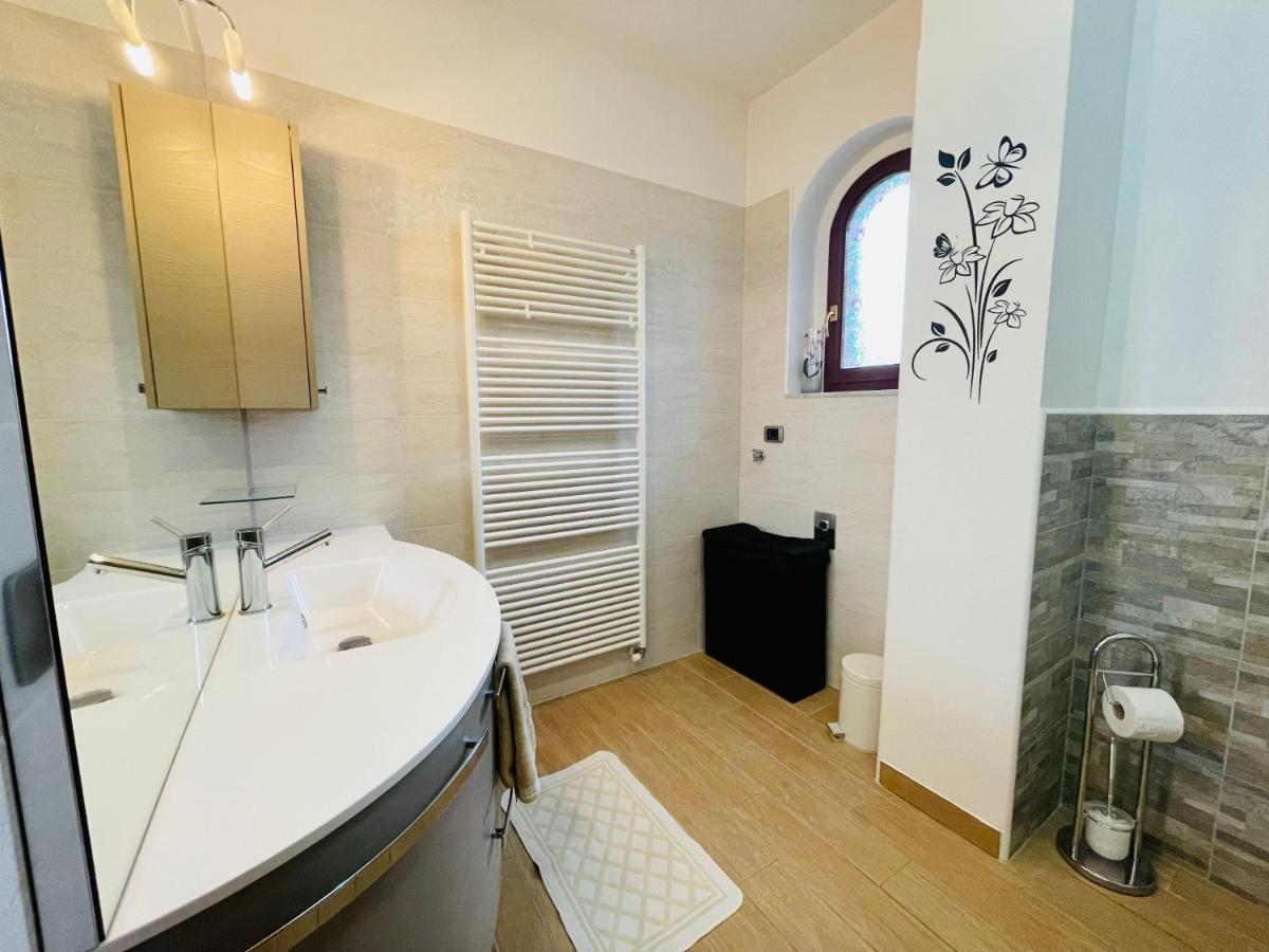 דירות קנוביו Casa Levante 4 מראה חיצוני תמונה
